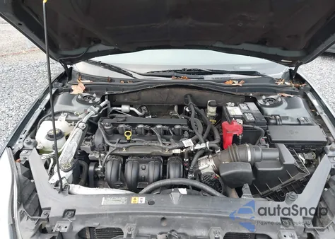 2010 Mercury Milan from USA, damaged, VIN 3MEHM0HA6AR628388